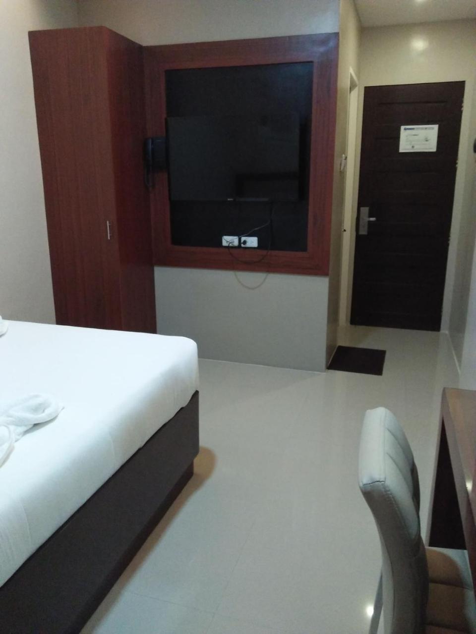 Mezza Hotel Koronadal Exterior foto